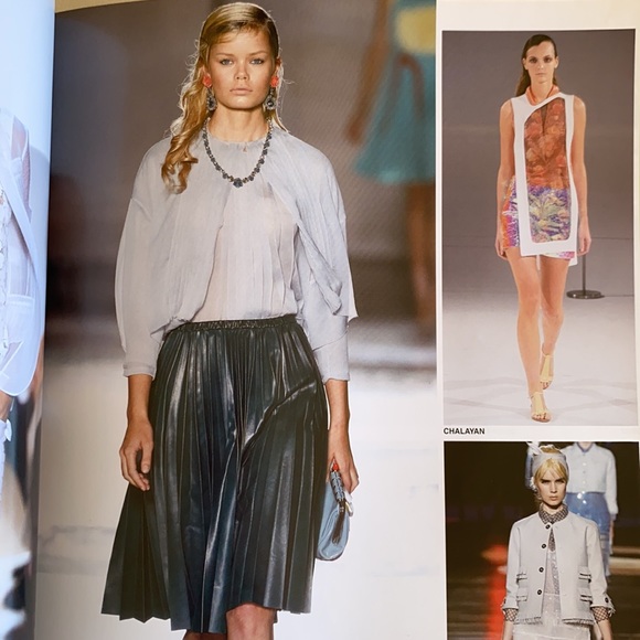 🎁 GREAT GIFT FOR A FASHIONISTA 2012 spring/summer collections fashion show mag - Picture 5 of 5